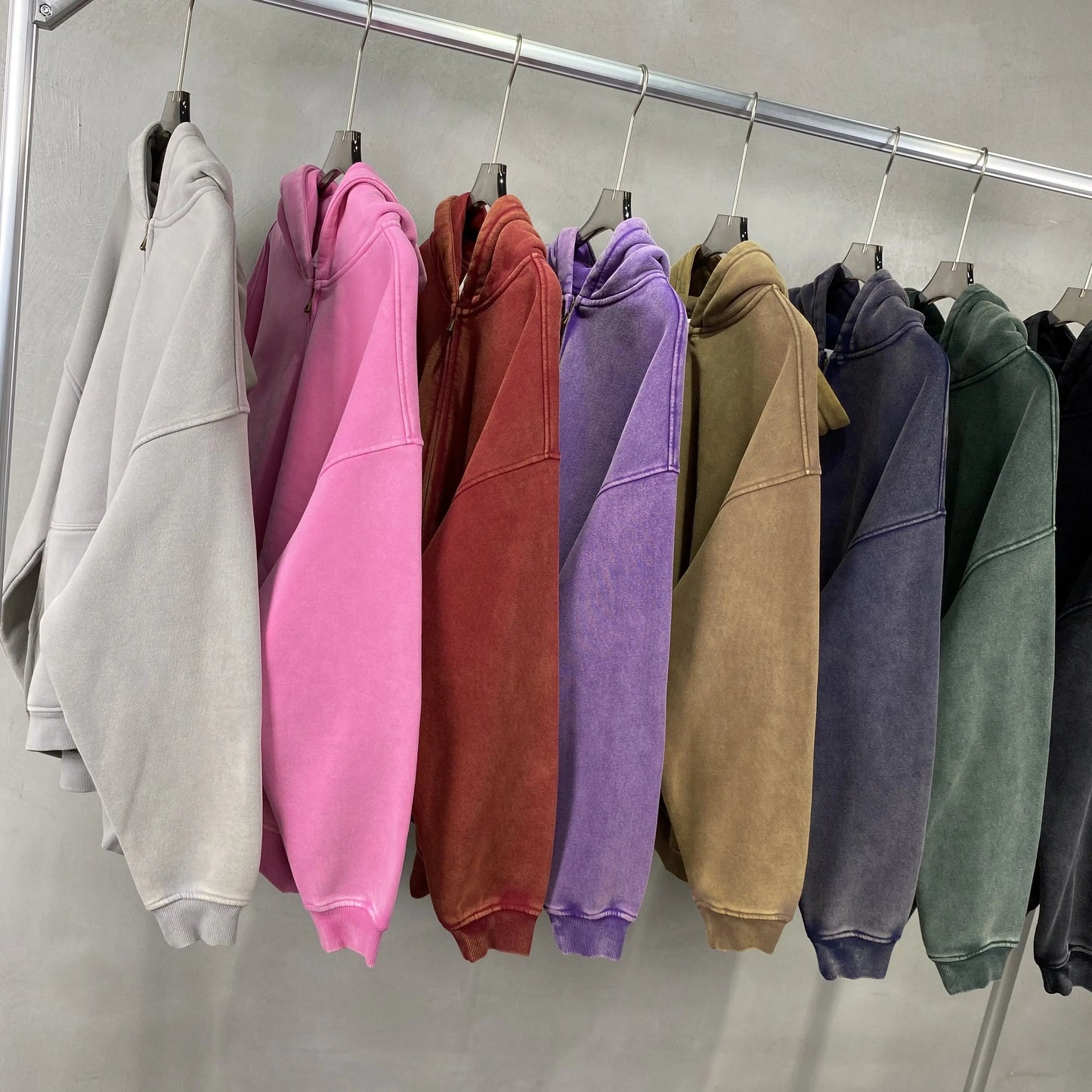 OVERSIZED ZIP-UP