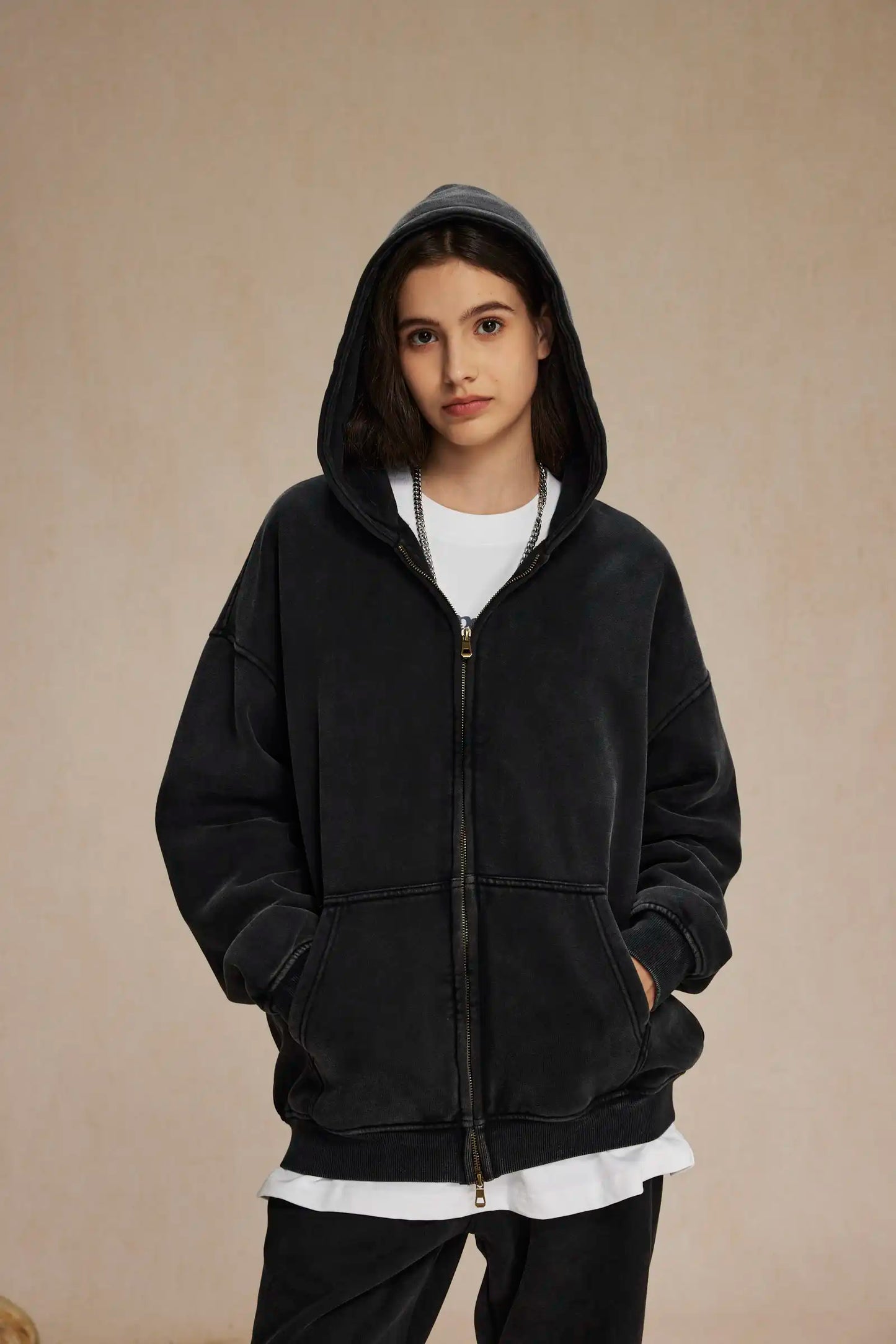 OVERSIZED ZIP-UP