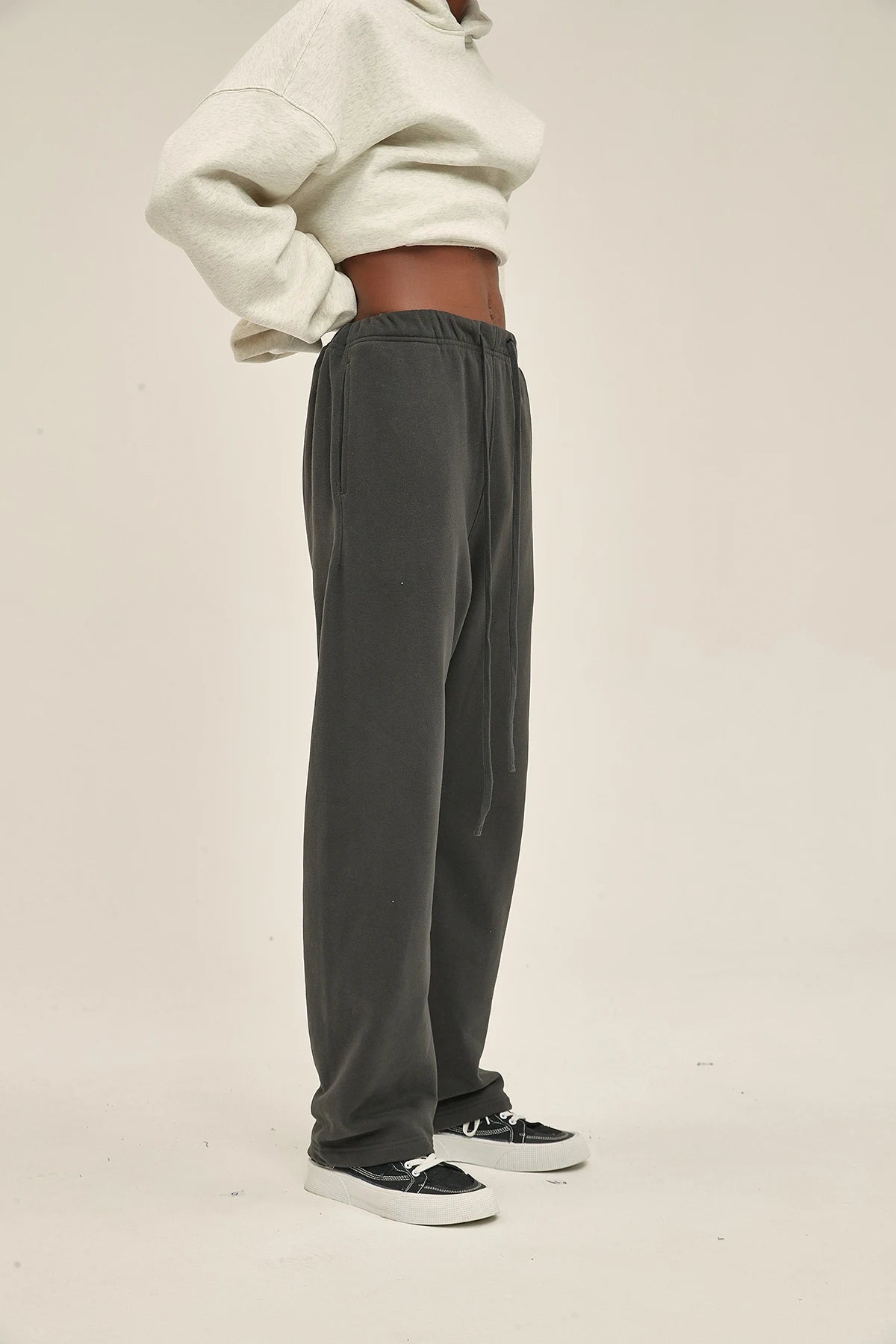 ELEVATED STRAIGHT LEG SWEATPANTS