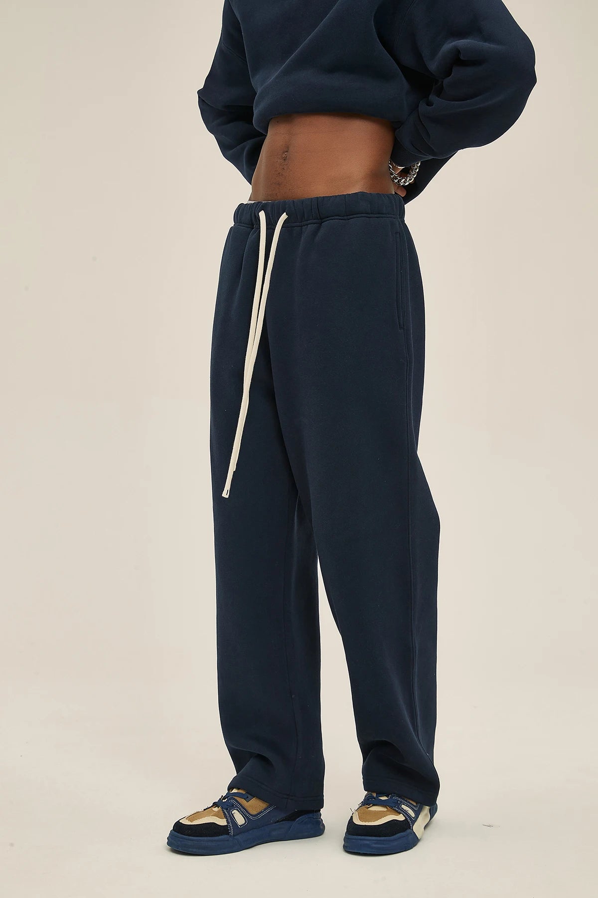 CORE BASIC SWEATPANTS
