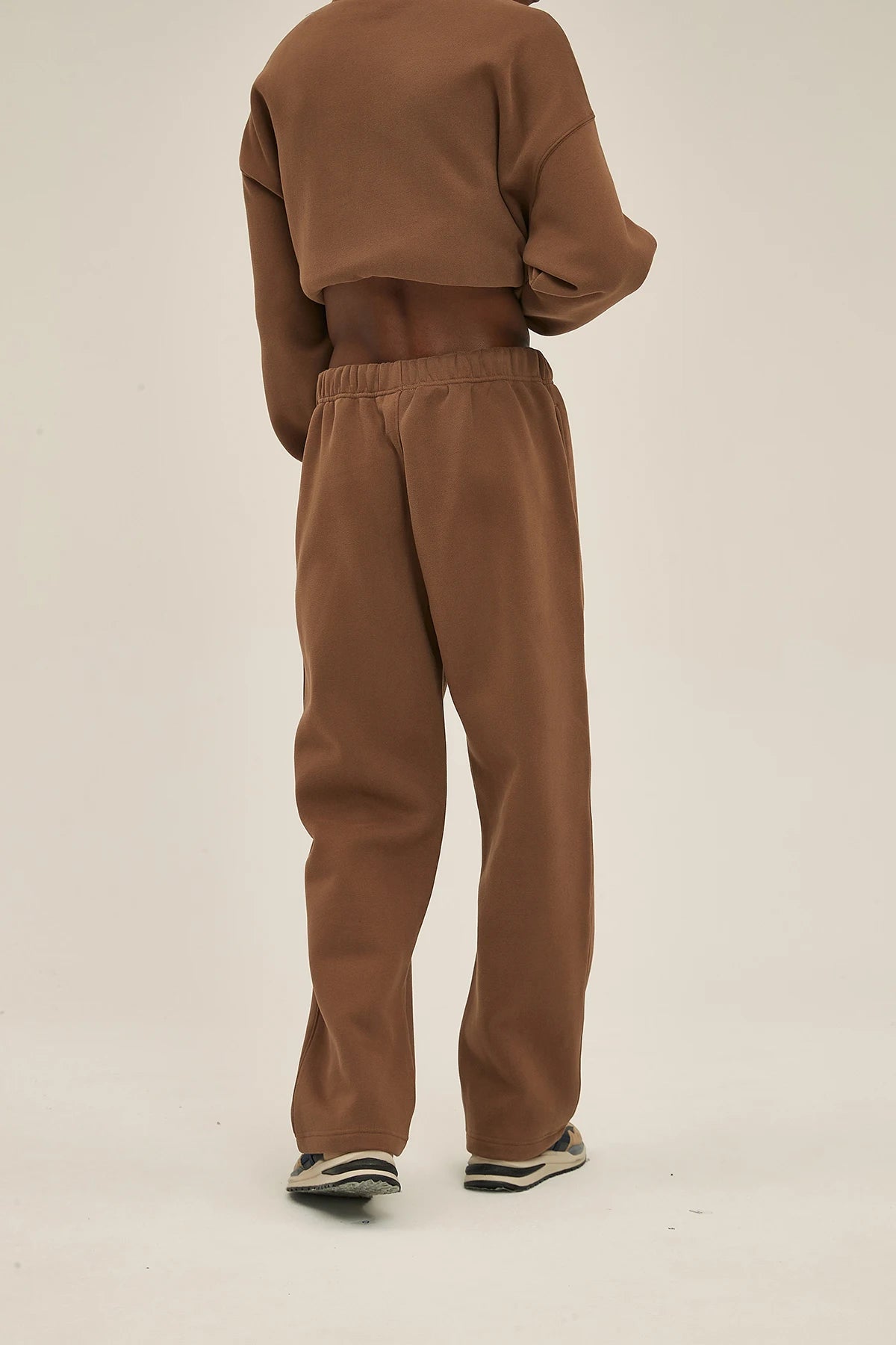 CORE BASIC SWEATPANTS